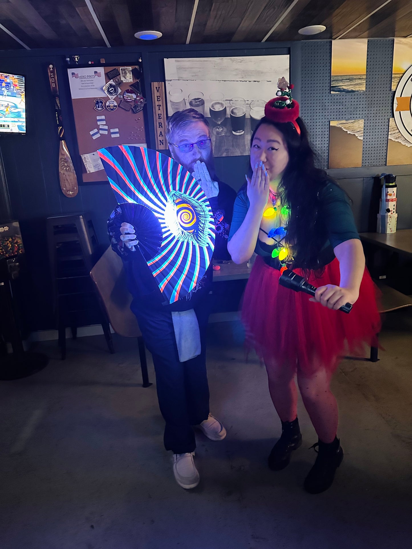 3D Trippy Red Eye (Large Fan)