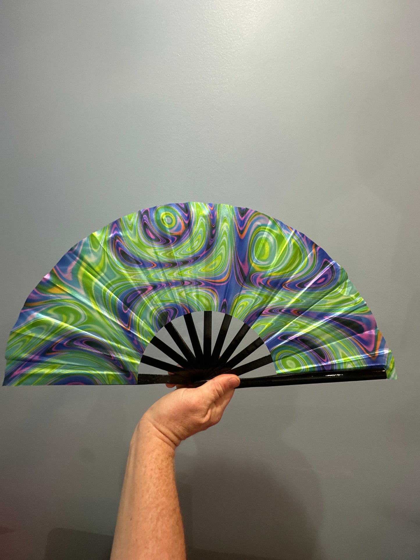 Neon Rainbow Trippy (Green&Purple) (small)