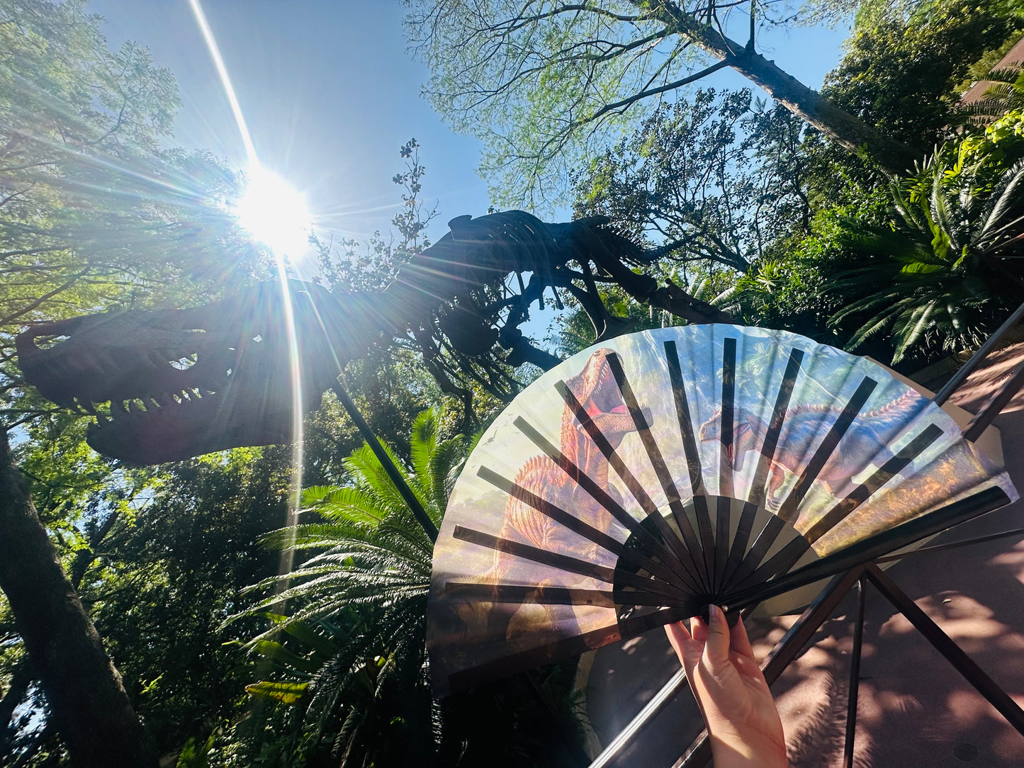 Jurassic Dinosaurs (Large Fan)