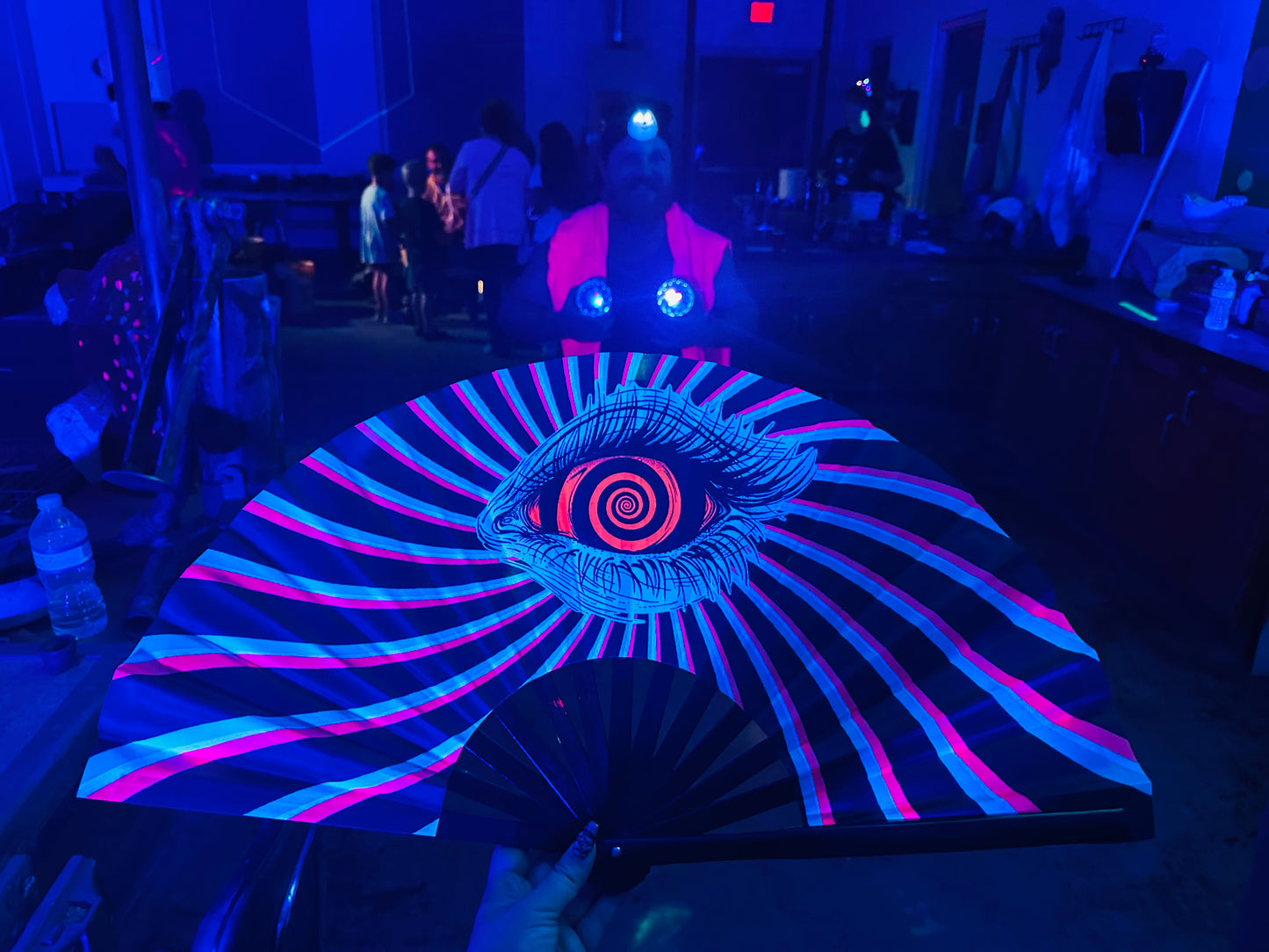 3D Trippy Red Eye (Large Fan)
