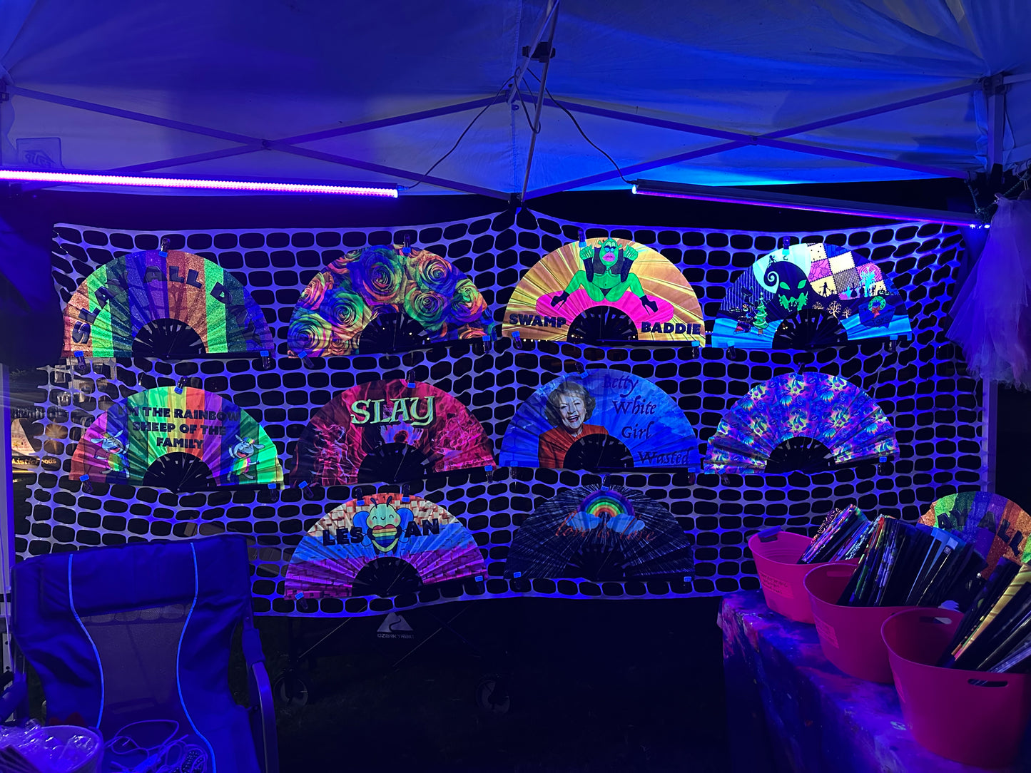 Roses (Large Fan)